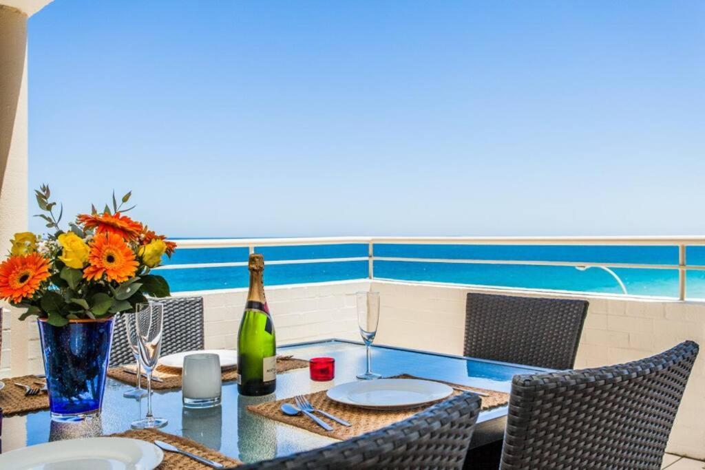 Beach View Apartment In Cottesloe เพิร์ท ภายนอก รูปภาพ